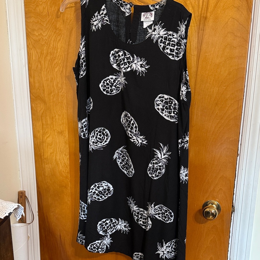 Peppermint Black and White Graphic Dress